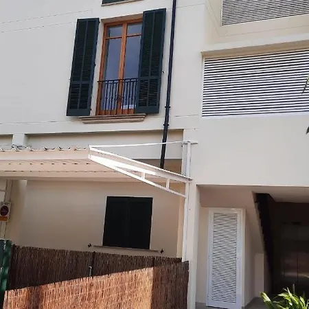 アパート Port Pins 2 *