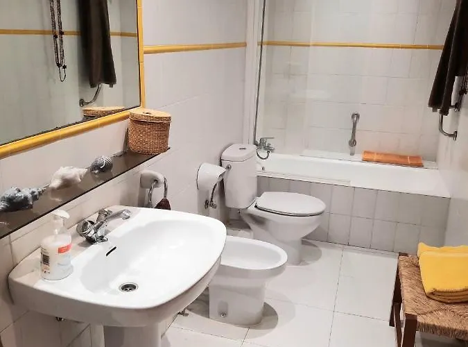 アパート Port Pins 2 *